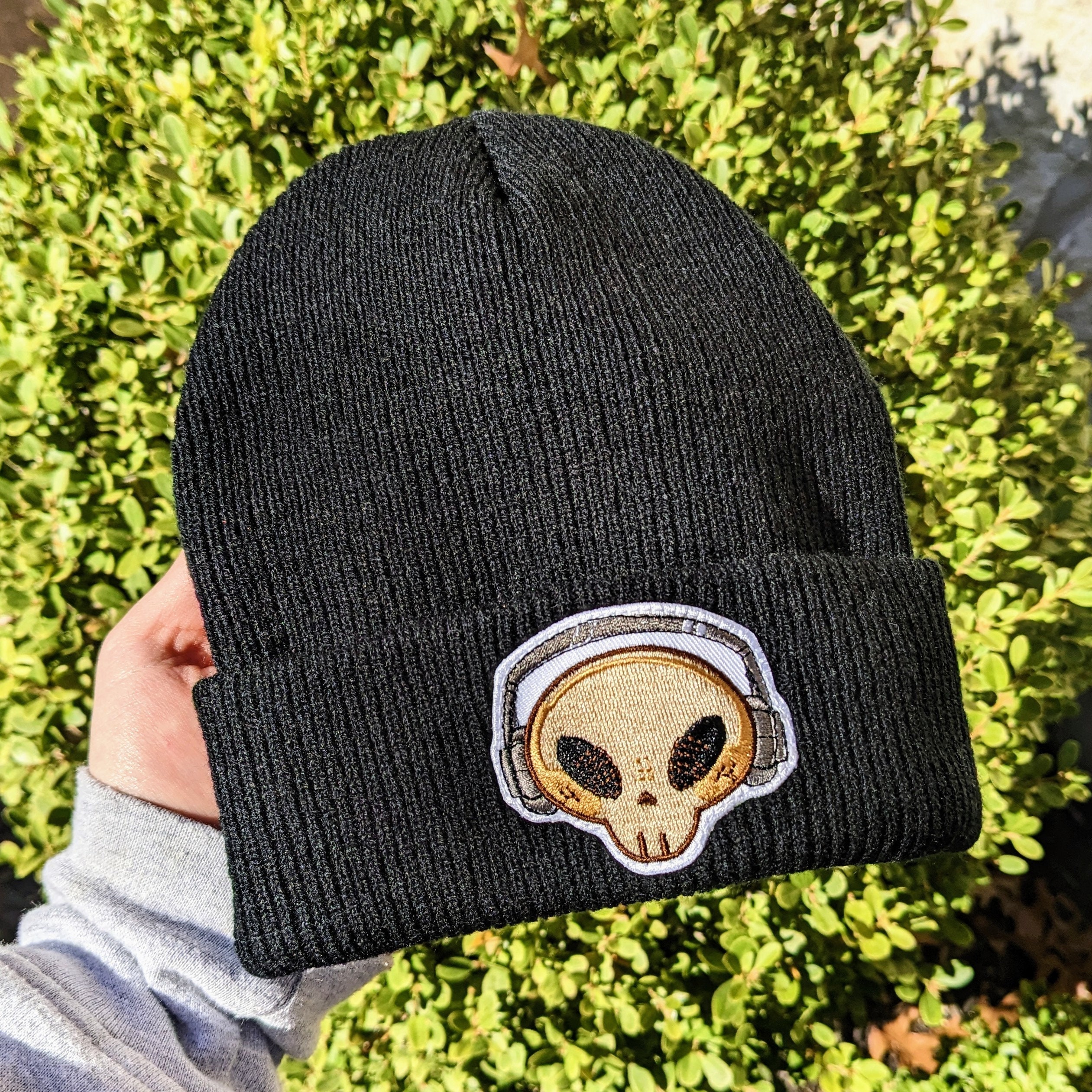 Aesthetic Skeleton Beanie! - Etsy