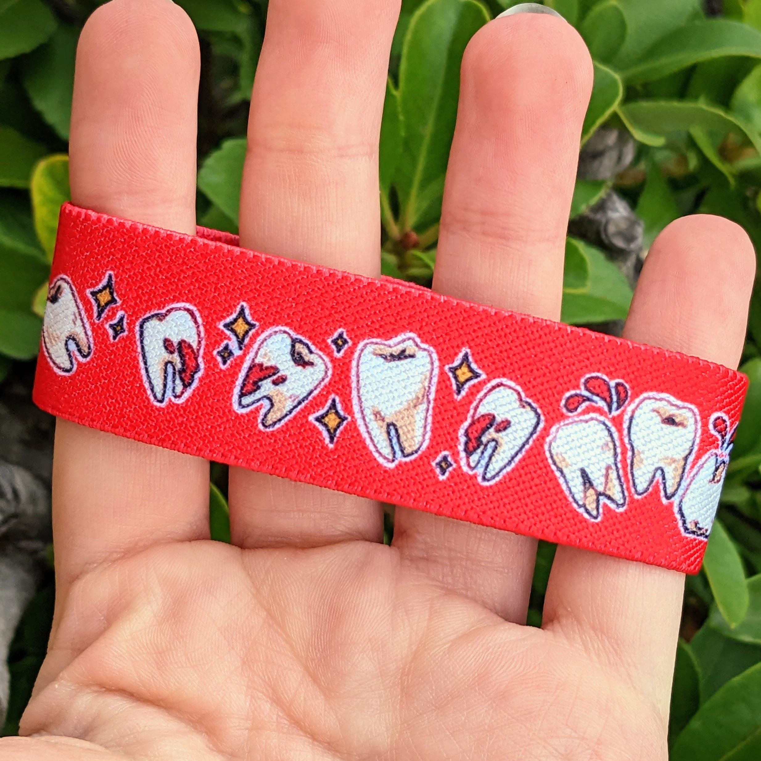 Bloody Teeth Bracelet // Stretchy Nylon 2.5cm Etsy