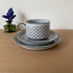 Quistgaard Cordial Trio Set. Cup, Saucer and Cake Plate - Danish Design Mid century modern Tea serving. Produced by Nissen, Danmark