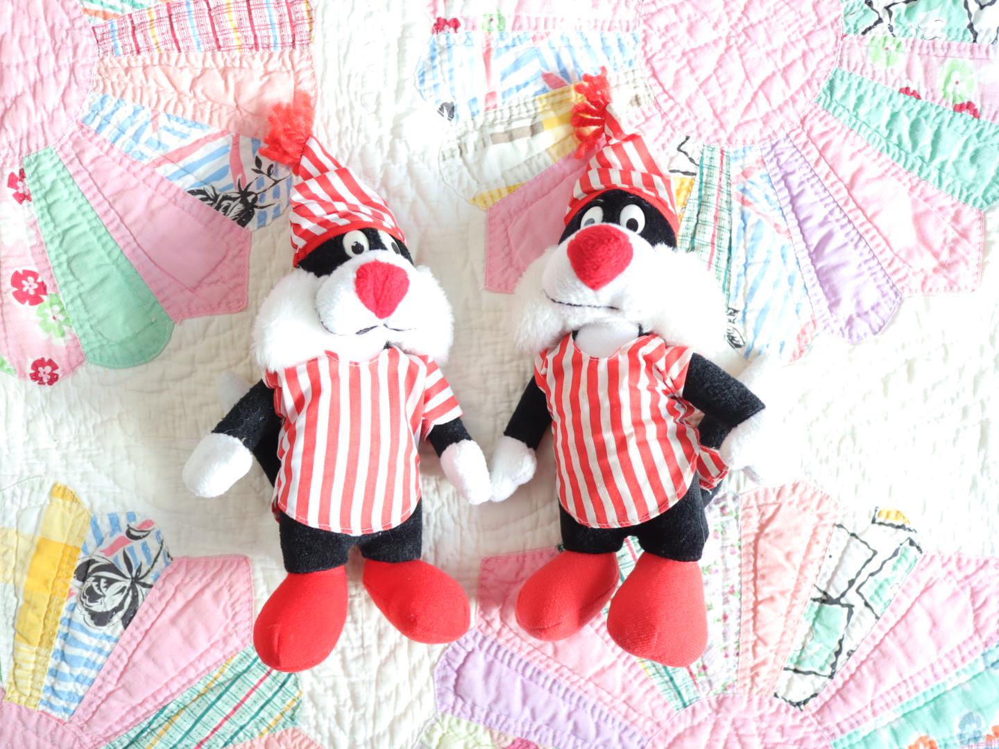 ワイリーコヨーテ/バッグスバニー'90s ビックサイズのぬいぐるみ