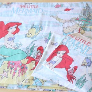 Vintage "The Little Mermaid" Twin Flat Sheet + Fitted Bed Sheet + 1 Pillowcase Set / Bedding kids Disney room 90s image 1