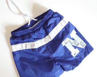 Bañador Nike vintage azul marino de los años 90/jóvenes talla 4 años
