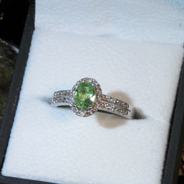 CERTIFIED! Natural Demantoid Green Garnet incredible Sparkles oval facet solid 925 sterling silver 8.75 US ring with Gem Certificate