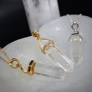 Crystal Quartz Pendant Necklace 14k solid gold quartz necklace rose gold S925 quartz pendant healing crystal necklace layering necklace