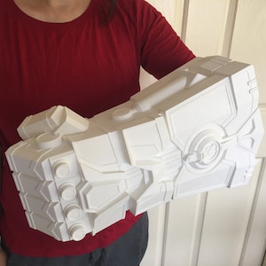 3D Printed Wearable Vi Fist Gauntlets from Arcane