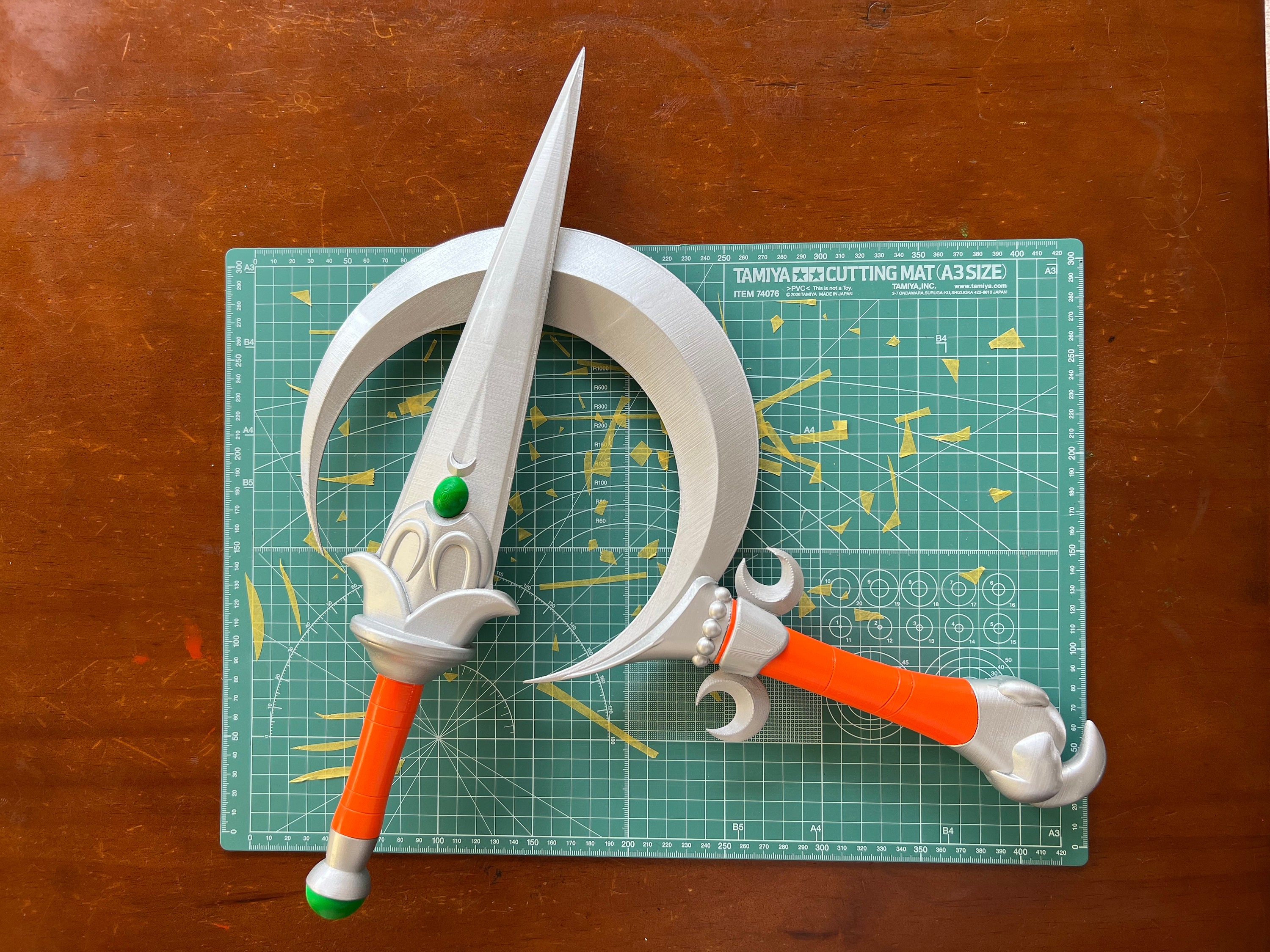 STL file Hades 2 Melinoe dagger and a crescent-shaped scythe