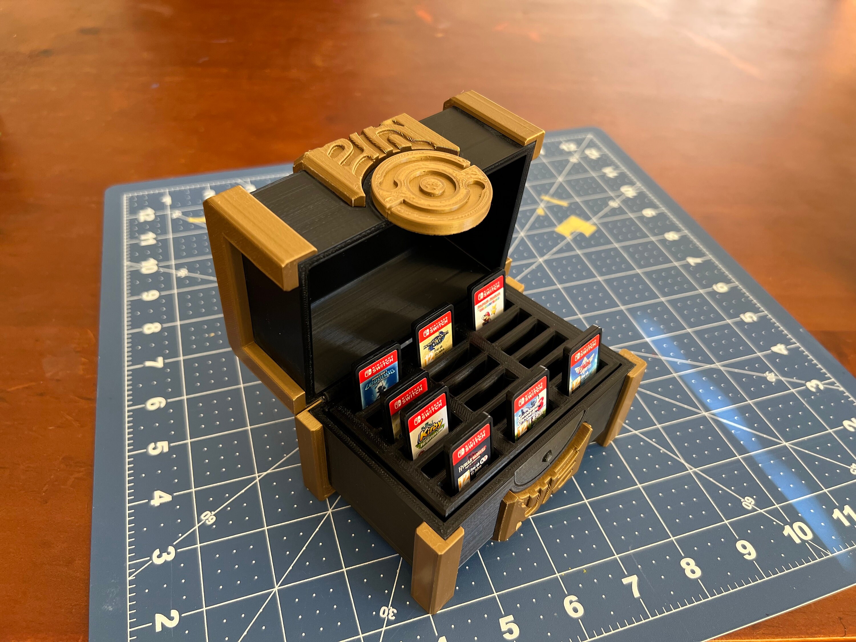 3D Printed Sheikah Treasure Chest: Switch Cartridge Box - Etsy