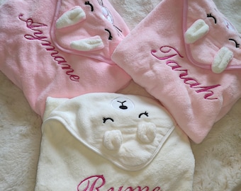 Personalized embroidered baby bath cape – Named bath towel – Baby girl or boy towel, newborn gift, Christmas gift