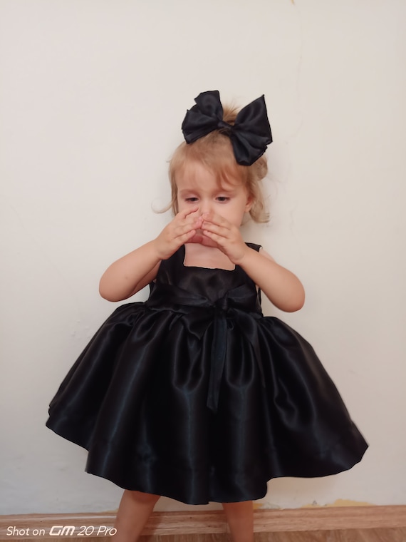 Elegant Black Satin Baby Dress for Special Occasions - Birthday Party Dress Tulle Skirt & Headband, Perfect for Photoshoots, Celebrations