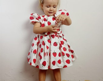 Decoration Strawberry Dress Set - White [252PST02-210501-wh