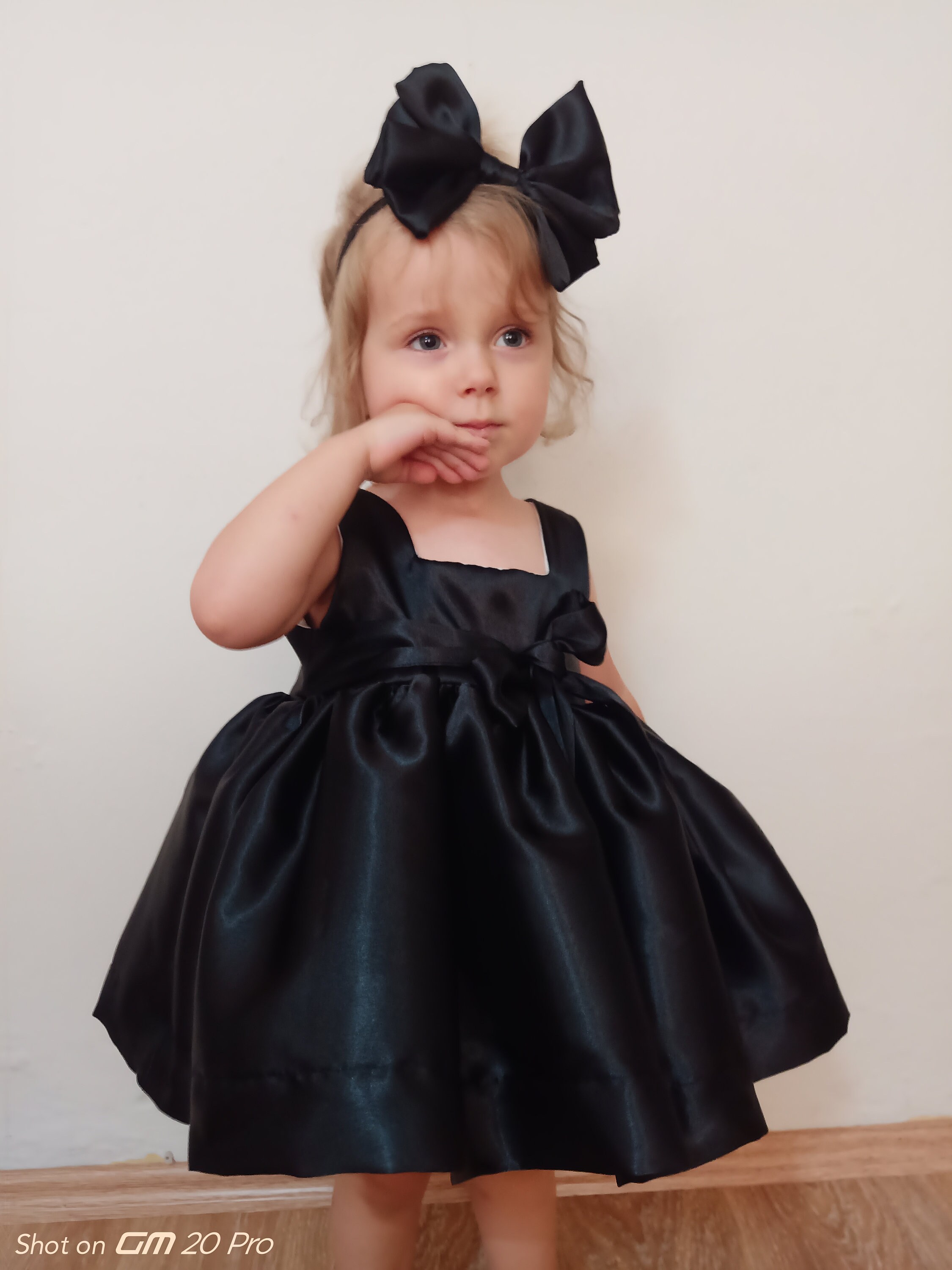 baby girl black dress Infant Ruffle Dress: Satin Tulle Party for Girls Celebrate those unforgettable moments with our exquisite 3T Dress Little black dress, pearls, and