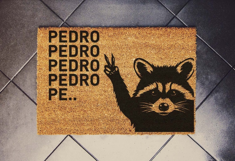 Meet Pedro the Dancing Raccoon Door Mat 60cm x 40cm welcome mat Pedro Pedro zdjęcie 1