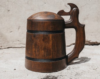 A beautiful oak mug with a lid Premium Quality 22 OZ/ 0.7L |Traditional tankard| Old Beer Mug