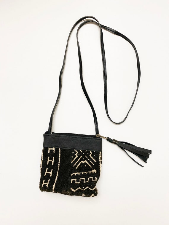 Vintage Woven Pouch Purse with Tassel - image 1