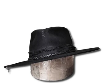 Chapeau rock gothique pour homme personnalisé, chapeau fedora pour homme à large bord, tenue alt, chapeau gothique ouest, tenue gothique pour homme, chapeau fedora noir pour homme, gothique élégant