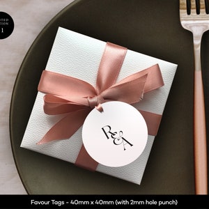 Minimalist  Favour Tag, Square or Round Favor Tag - Bombonnieres Tag, Black and White Party Favor Tags, Modern Chic Elegant Small gift tag