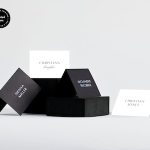 Tarjetas premium con nombres y lugares: la colección Manhattan. Papelería de boda impresa, tinta blanca, papelería de boda Lux, menú impreso