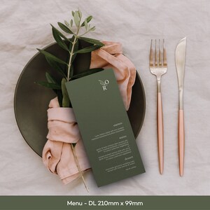 Rustykalne menu DL na wesele - The Olive Collection. Papeteria ślubna drukowana, Karta menu ślubnego, Menu drukowane, Oliwkowa zieleń, Karta menu i miejsca
