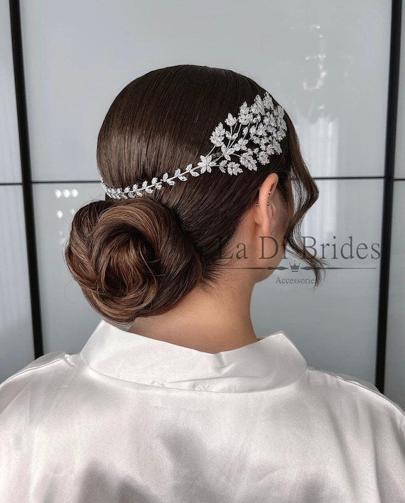 Brand new Giselle bridal hair piece. GISELLE- Swarovski Crystal Bridal Hair Side Piece - Etsy main image 3