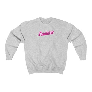 Feministische Sweatshirt Puppe-inspiriert Retro Glam Dreamhouse Pink Y2k Kleidung Y2k Crewneck Sweatshirt Preppy Crewneck Womens Rechte Sweatshirt Bild 4