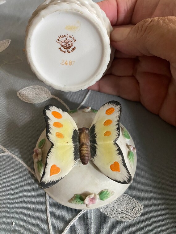 Fenton Porcelain Butterfly trinket box - image 3