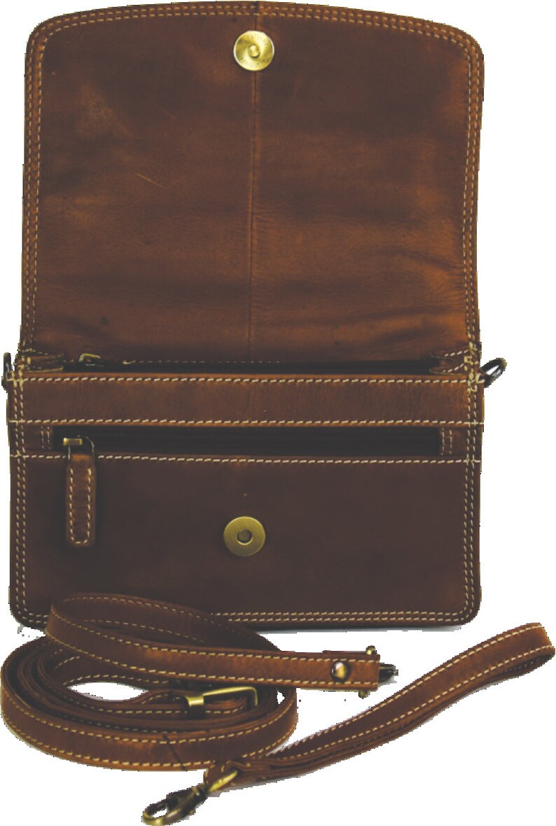Rugged Earth shops Leather Organizer Purse
