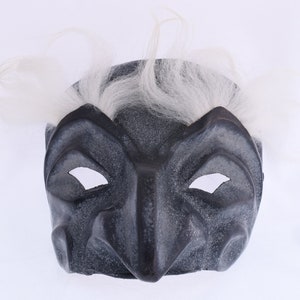 Pants of the Needy - Traditional handmade leather mask for commedia dell&#39;arte