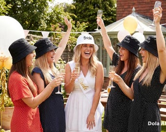 Cappelli a secchiello personalizzati per addio al nubilato, cappelli per la sposa e le damigelle, nome personalizzato, accessori per la festa di addio al nubilato, abbigliamento per addio al nubilato nel Regno Unito