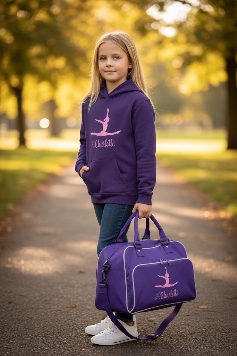 Sudadera de gimnasia infantil personalizada / Sudadera de gimnasia para niñas / Camiseta de gimnasta con nombre personalizado / Sudadera con capucha o sudadera con capucha y bolsa de regalo imagen 4