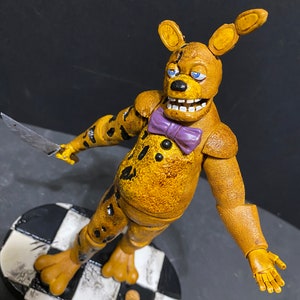 Spring Bonnie Estatua de Springbonnie William Afton Five Night At Freddy Fredbear’s
