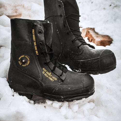7 R Hood Men\'s Extreme Cold Winter Snow Mickey Mouse Bunny Army Boots Bunny Boots and White Mickey Mouse Boots | Shop Now! main image 2