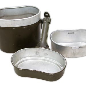 Swiss Army Mess Kit – 3‑Piece Aluminum Cooking Set