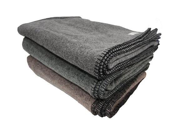 Canadian Military Wool Blanket – Heavyweight Surplus Throw for Camping & Emergencies