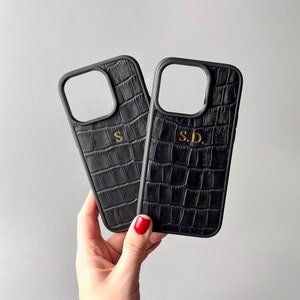 Étui pour iPhone personnalisé en cuir véritable, étui pour iPhone 16 Pro Max estampé crocodile, étui pour iPhone 15 monogramme personnalisé initiales, étui en relief