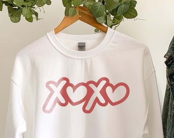 XOXO Sweatshirt, Hugs And Kisses Sweater, Love Sweatshirt, Self Love Shirt, Self Care Shirt, Motivational Sweatshirt, Valentines Sweatshirt