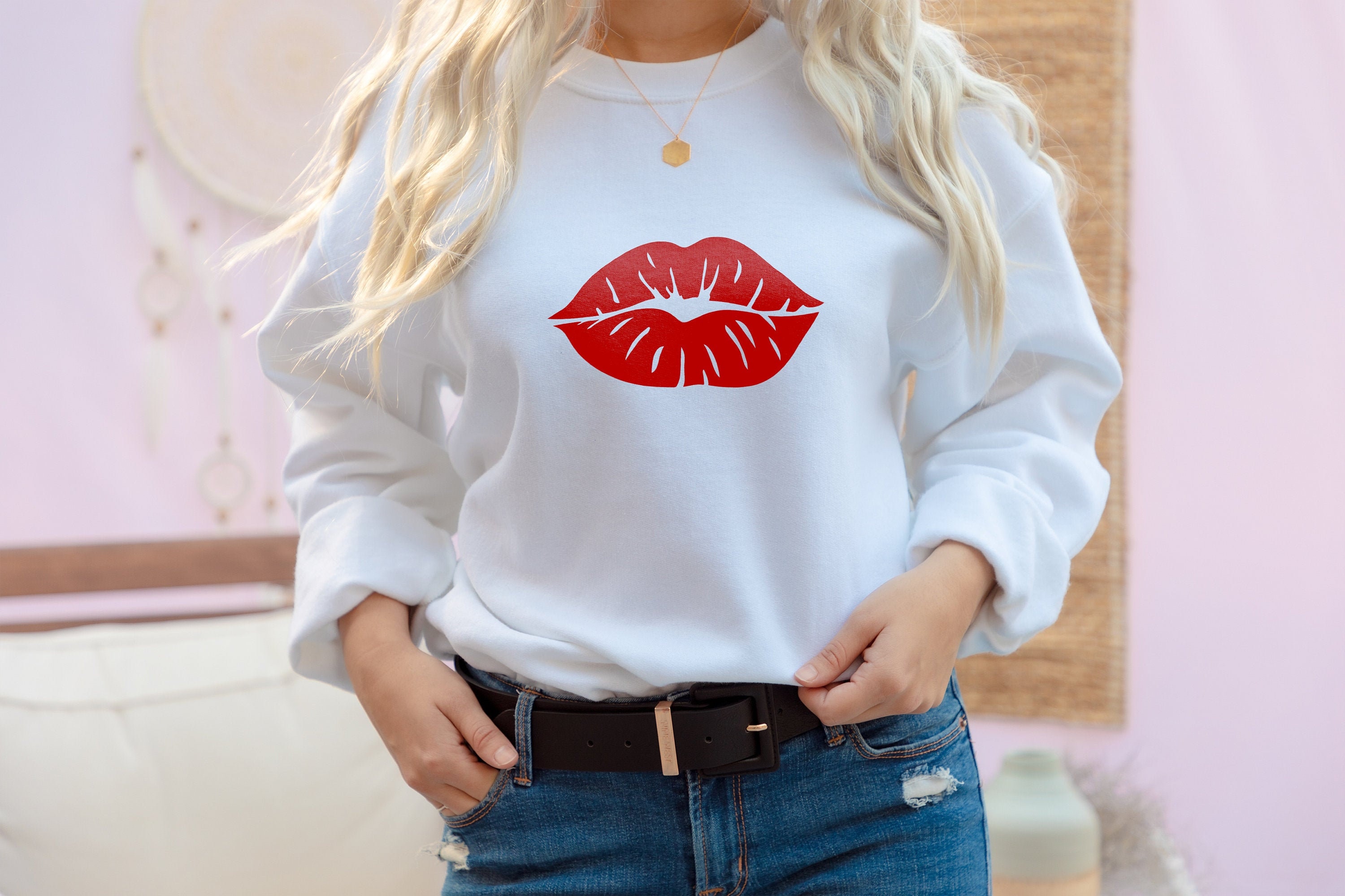 The Lips I Used to Call Home Maroon Sweatshirt, Red Lips Sweat, Folklore  Shirt, Women Clothing, Lipstick Shirt, Gift for Music Shirt TC049 -   Sweden