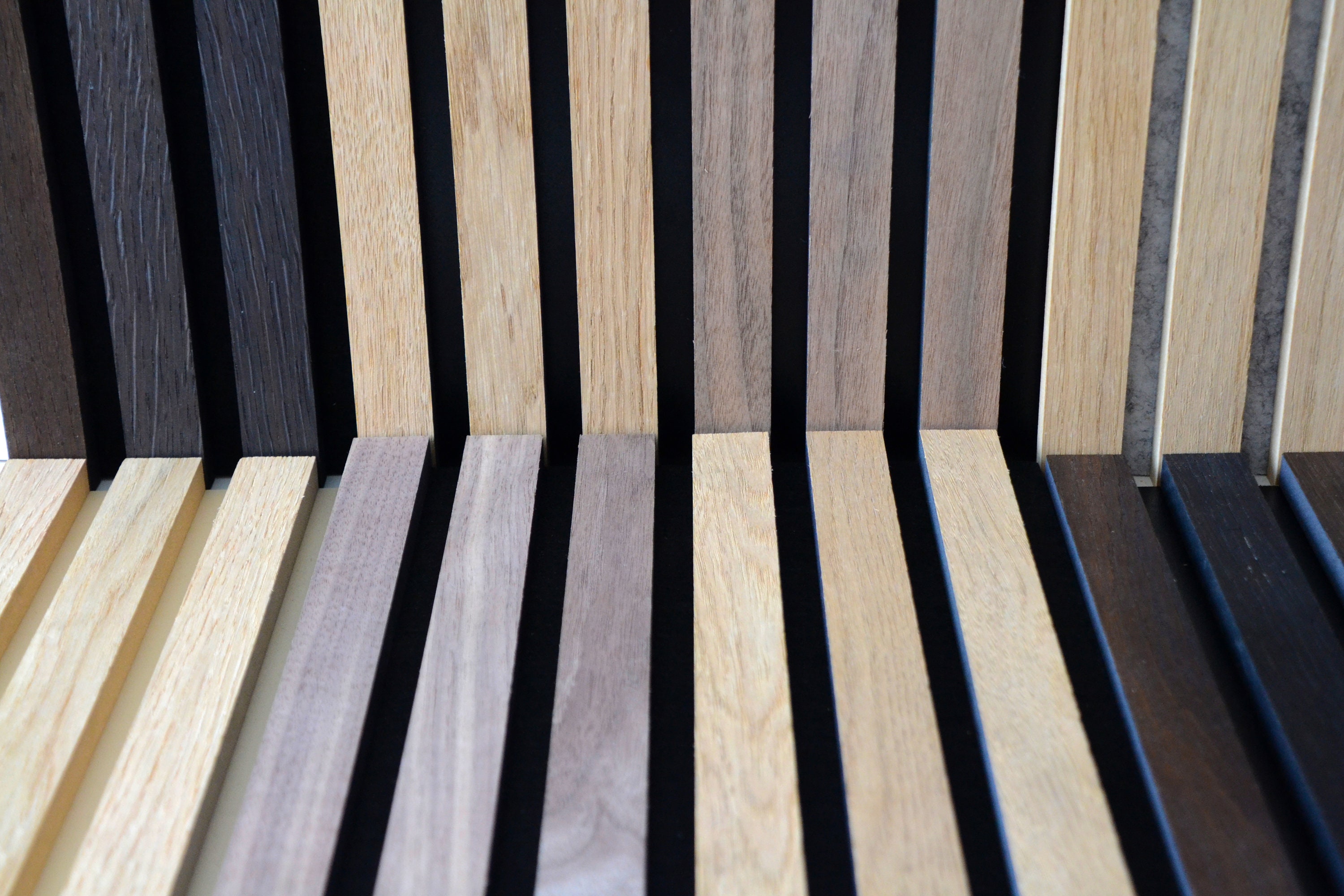 Panel Acústico Listones de Madera Enchapado Ceniza – Wooden Panel