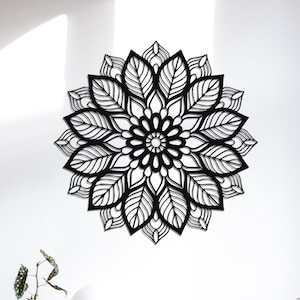 Metal Mandala Wall Art: Bohemian Home Decor