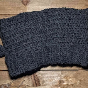 Crochet Bat Hat Spooky Black Acrylic Beanie, Customizable