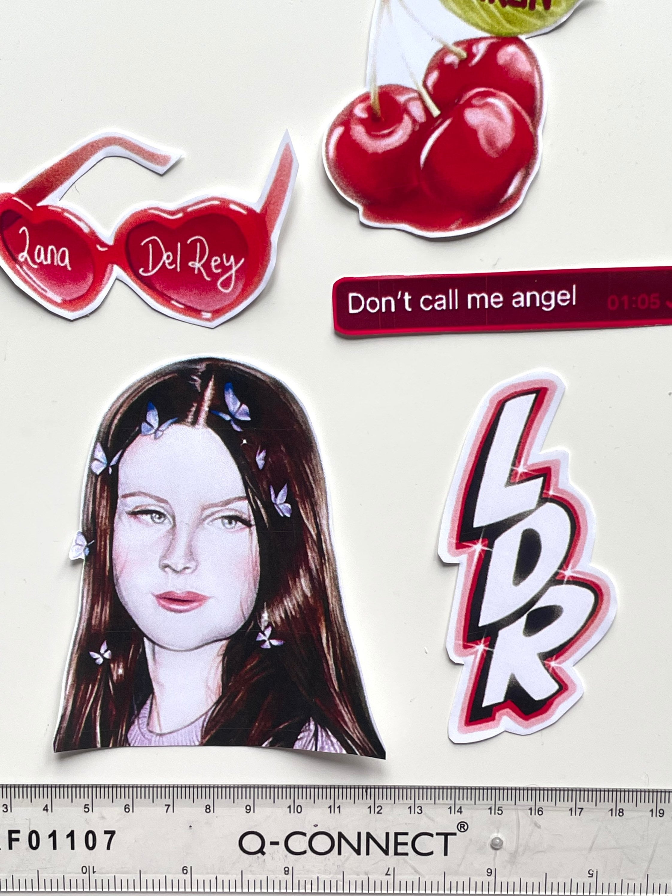 Enid Sinclair Earrings - Cupcake Heart Earrings - Valentines