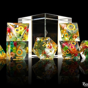 Royal Roses, Sharp Edge, Polyhedral, 7 Piece Dice Set