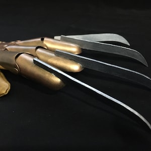 Freddy Krueger's glove! Movie "A Nightmare on Elm Street"!