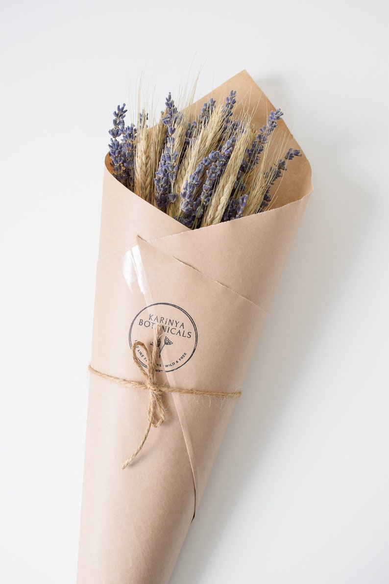 lavender and wheat bouquet wedding