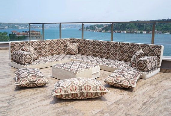 Corner floor seating hot sale
