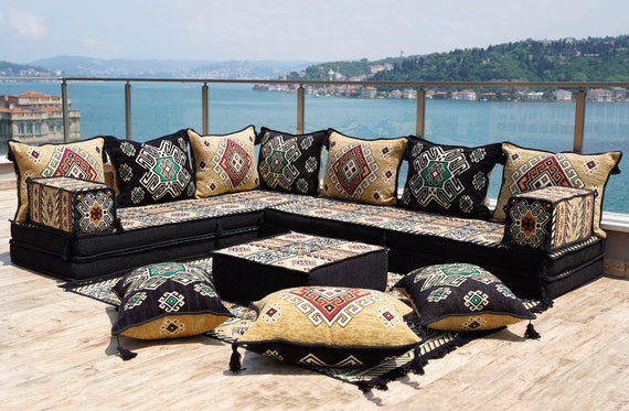 Canapé de sol en forme de L doré et noir de 8 po dépaisseur, sièges de canapé  arabe, oreiller de sol, ensemble de canapés sectionnels, meubles de patio,  Majlis arabe -  Canada