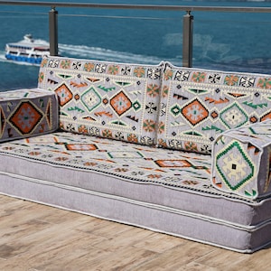 Gray Arabic Sofa Floor Seating Set, Pallet Sofa, Floor Cushions,Bohemian Sectional Sofa, Arabic Majilis, Ottoman Couch and Rug, Arabic Jalsa