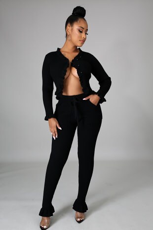 Nothings Into Somethings Pants Set