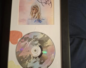 Sale TAYLOR SWIFT Signed Lover CD Cover Framed Country Pop Music Singer 1989 Folklore Album