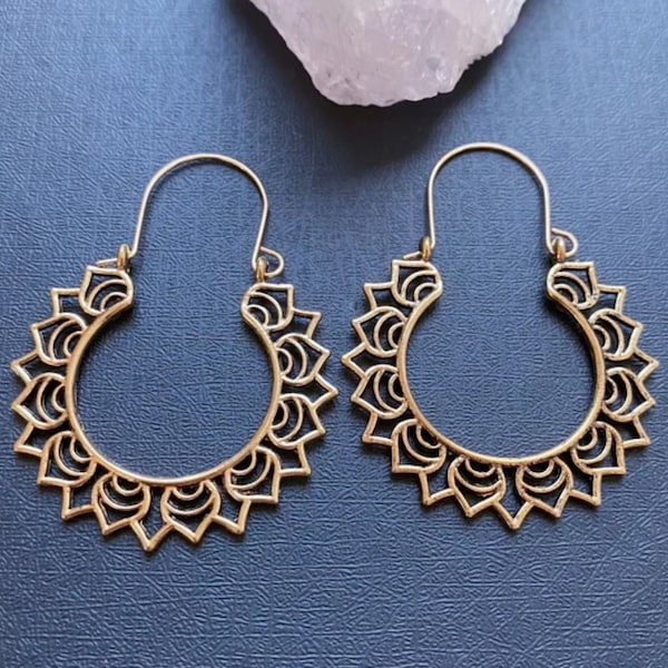 Boho gold floral earrings, Mandala flower hoops, Gold mandala earrings, Antique gold hoop earrings, Bohemian hoops for woman