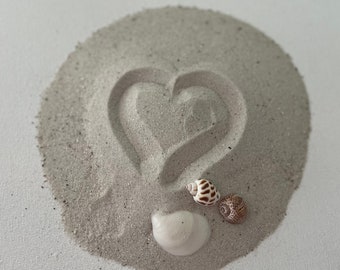 Fort Myers Beach Sand: 16 oz Natural Sand for Coastal Decor